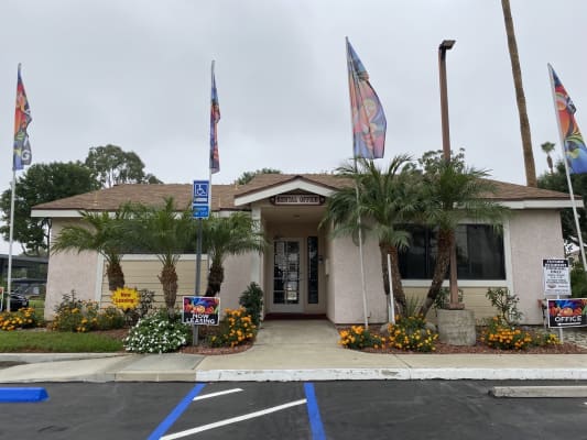 Harris Place Apartments property